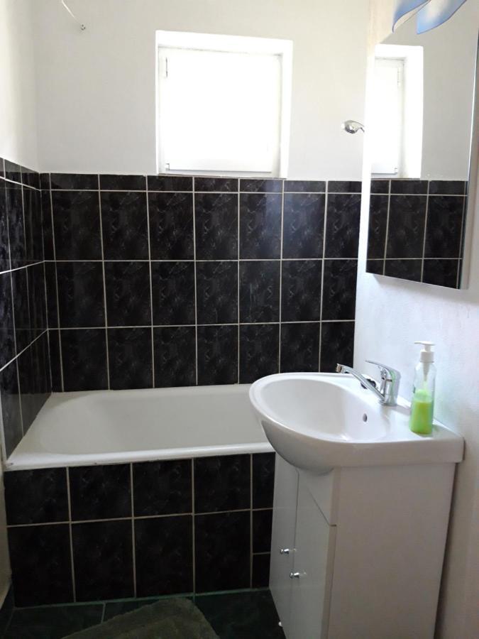 Papp Apartman 소바타 외부 사진